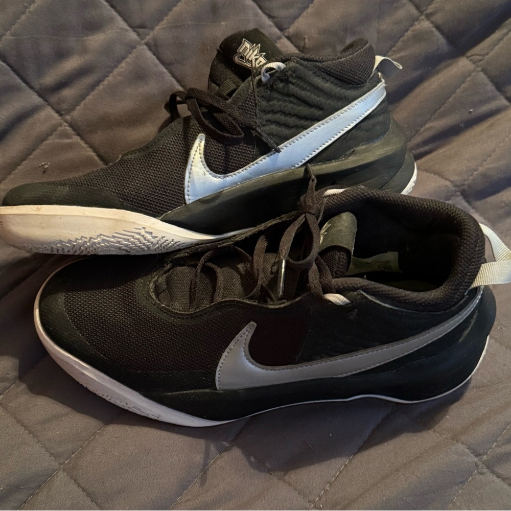 Boys Basketball Shoes
